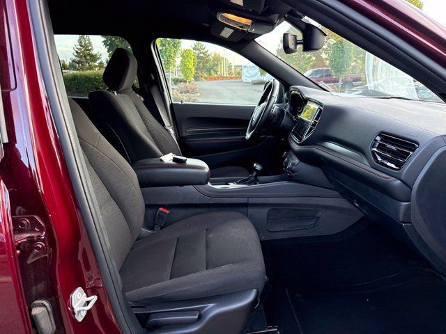 Used 2025 Dodge Durango GT AWD/4WD image 9