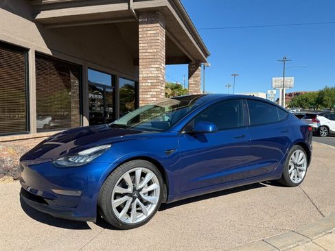 Used 2022 Tesla Model 3 Long Range image 8