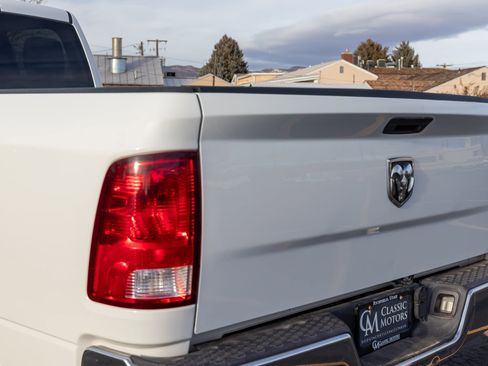 Used 2016 RAM 3500 Tradesman w/ Chrome Appearance Group image 30