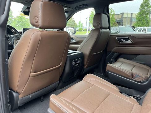 Used 2023 Chevrolet Tahoe High Country AWD/4WD image 21