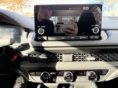 New 2025 Honda Accord SE image 24