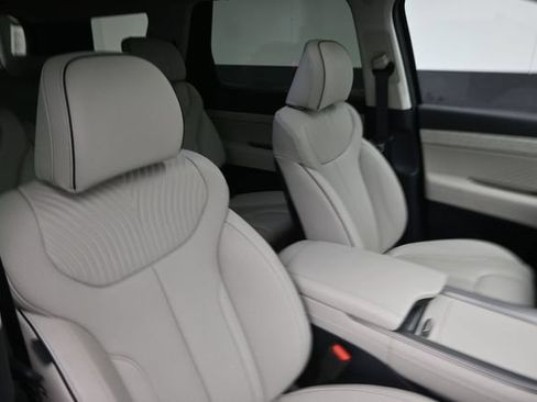 Used 2025 Hyundai Palisade Calligraphy AWD/4WD image 31