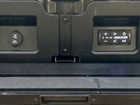 Used 2024 GMC Sierra 1500 Denali Ultimate image 19