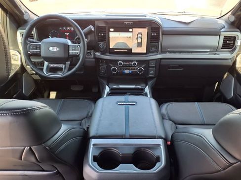 Certified 2025 Ford F250 Platinum AWD/4WD image 20