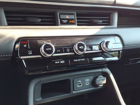 Certified 2024 Honda Pilot EX-L image 19
