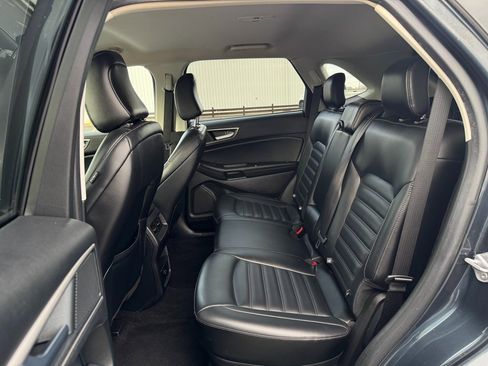 Used 2022 Ford Edge SEL image 22