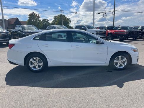 Used 2023 Chevrolet Malibu LS FWD image 6