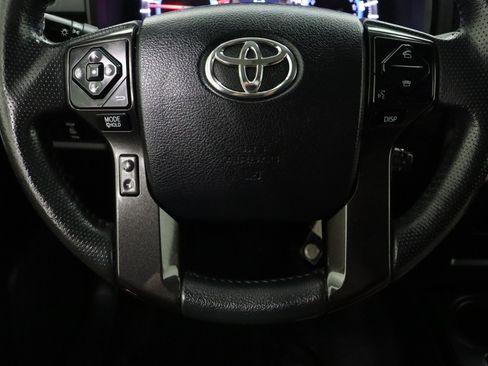Used 2017 Toyota 4Runner TRD Off-Road Premium AWD/4WD image 25