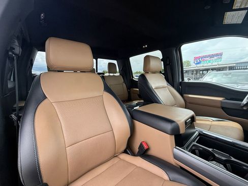 Used 2023 Ford F250 Lariat AWD/4WD image 23