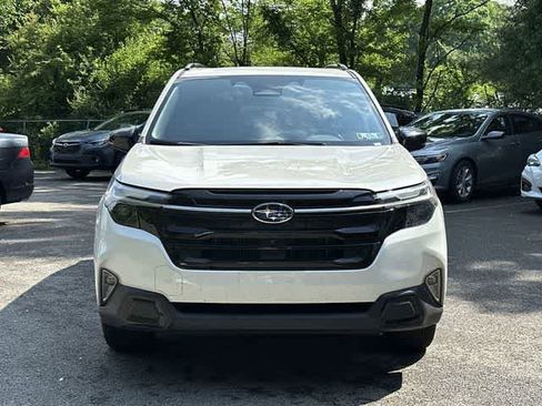 Certified 2025 Subaru Forester Touring AWD/4WD image 20