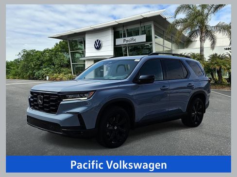 Used 2025 Honda Pilot Black Edition image 1