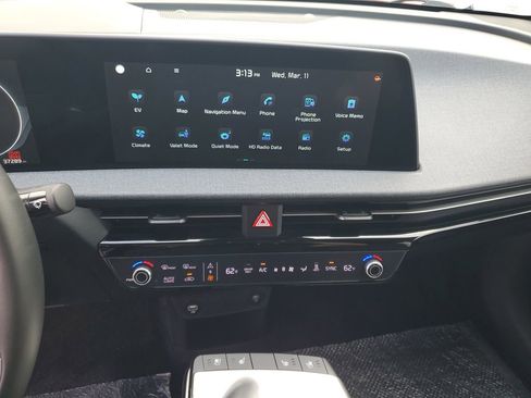 Used 2022 Kia EV6 Wind image 16