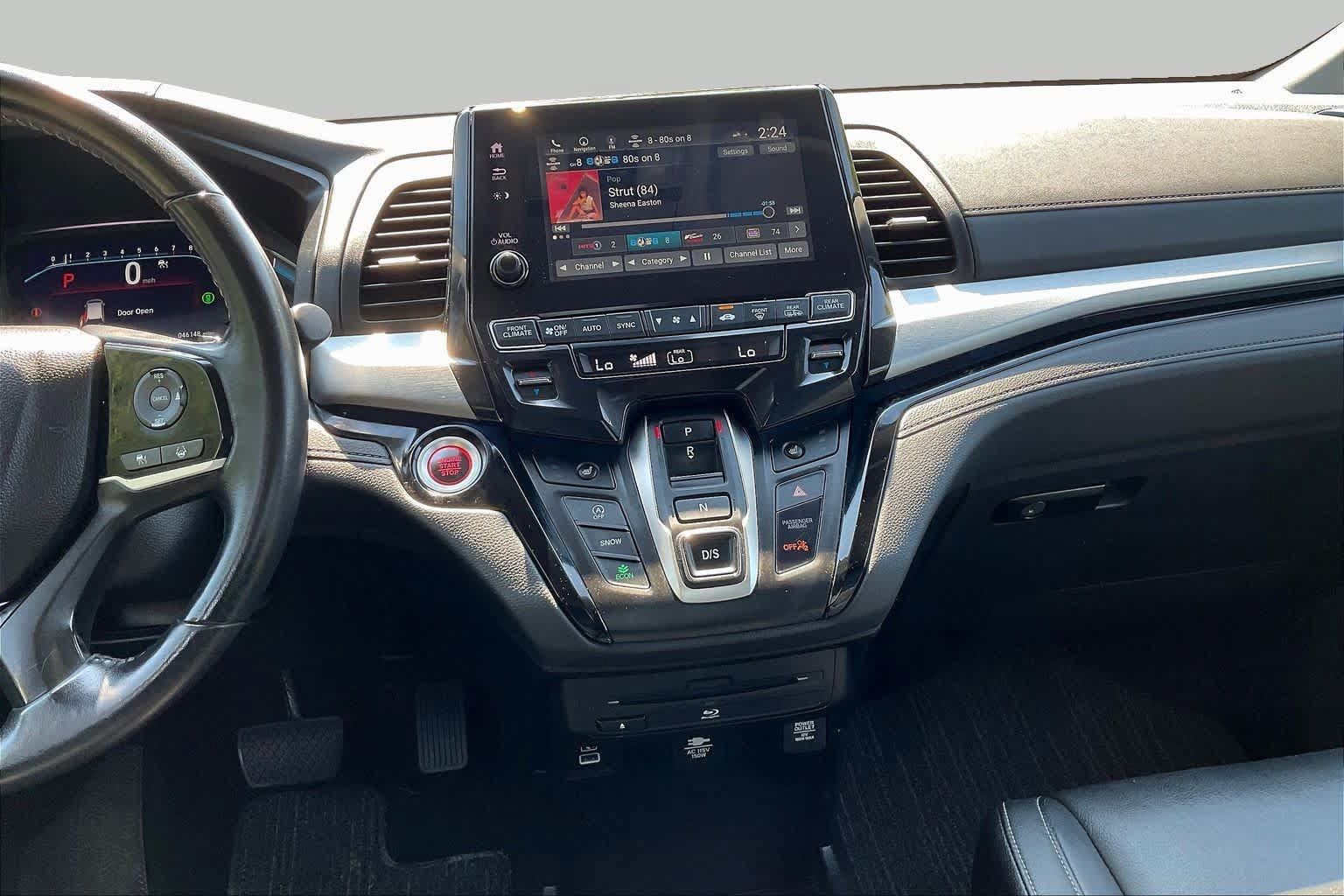 Used 2023 Honda Odyssey Touring image 7