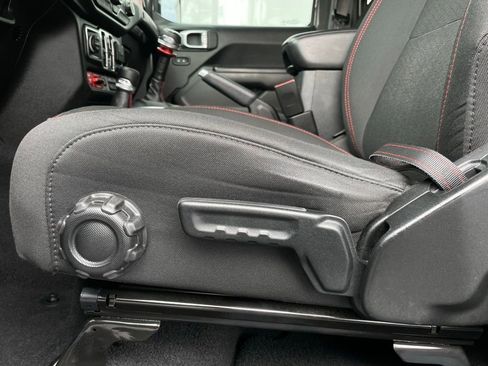 Used 2020 Jeep Wrangler Unlimited Rubicon image 26