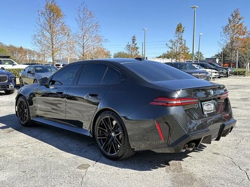 Used 2025 BMW M5 w/ Executive Package image 5