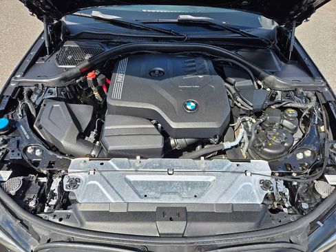 Used 2022 BMW 330i Sedan w/ Driving Assistance Package RWD image 19