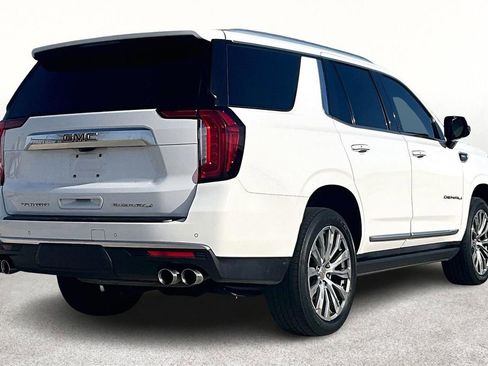 Used 2021 GMC Yukon Denali w/ Denali Premium Package image 2