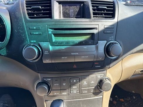 Used 2009 Toyota Highlander Sport image 23