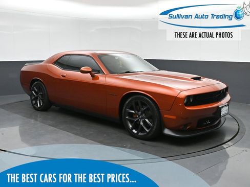 Used 2020 Dodge Challenger R/T w/ Blacktop Package image 1