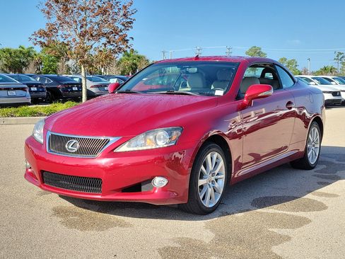 Used 2014 Lexus IS 250C w/ Luxury Package image 3