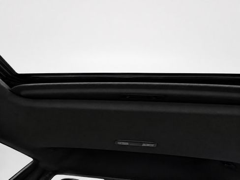 Certified 2025 GMC Sierra 1500 AT4X AWD/4WD image 7