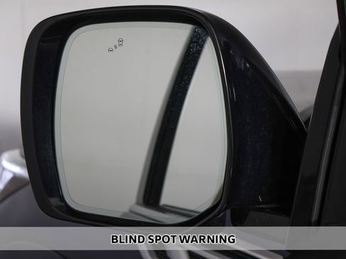 Used 2024 INFINITI QX80 Luxe AWD/4WD image 7