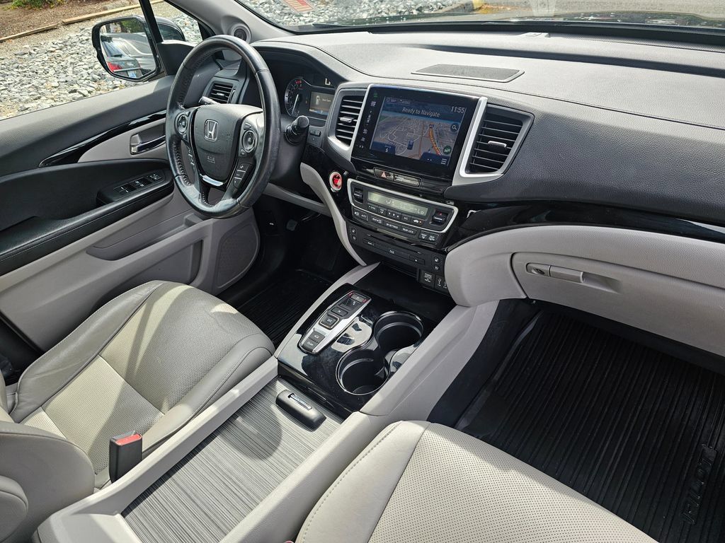 Used 2016 Honda Pilot Elite image 33