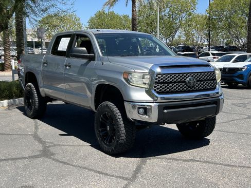 Used 2019 Toyota Tundra SR5 AWD/4WD image 6