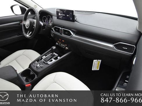 Used 2025 MAZDA CX-5 AWD 2.5 S w/ Preferred Package image 29