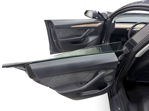 Certified 2023 Tesla Model 3 Standard Range RWD image 10
