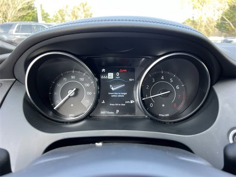 Used 2020 Jaguar E-PACE image 23