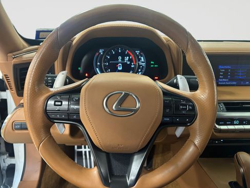 Used 2018 Lexus LC 500 Coupe w/ Sport Package RWD image 15