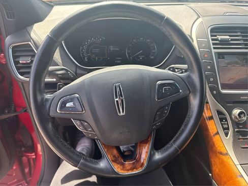Used 2016 Lincoln MKX Select w/ Select Plus Package FWD image 17