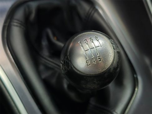 Used 2017 Dodge Challenger R/T w/ Blacktop Package image 29