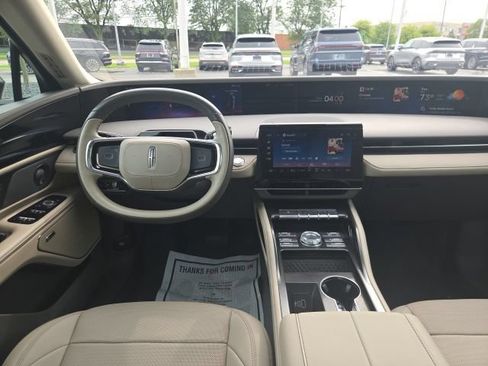 Used 2024 Lincoln Nautilus Premier w/ Equipment Group 102A AWD/4WD image 27