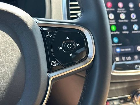 Certified 2023 Volvo XC90 B6 Ultimate AWD/4WD image 29