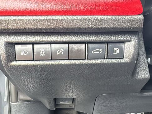 Certified 2025 Toyota Camry XSE image 12