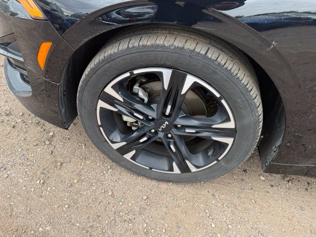 Used 2024 Kia K5 GT-Line AWD/4WD image 10