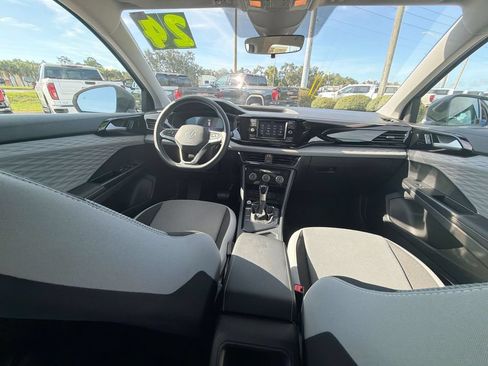 Used 2024 Volkswagen Taos S FWD image 11