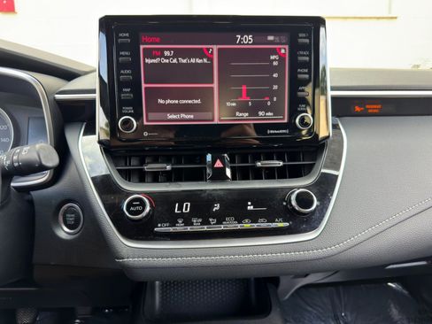 Used 2022 Toyota Corolla SE FWD image 22