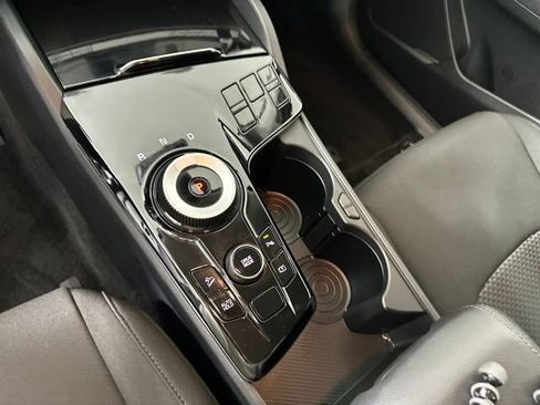 Used 2024 Kia Sportage LX image 20