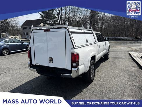 Used 2019 Toyota Tacoma SR5 image 3