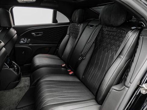Used 2022 Bentley Flying Spur V8 AWD/4WD image 87