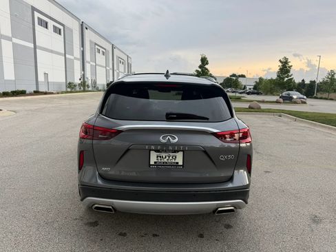 Used 2021 INFINITI QX50 Luxe AWD/4WD image 5