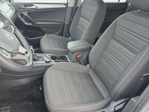 Used 2024 Volkswagen Tiguan S image 14