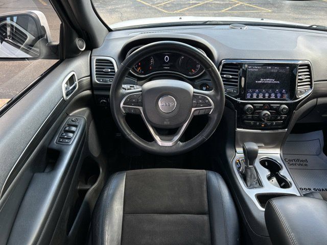 Used 2019 Jeep Grand Cherokee Altitude AWD/4WD image 24