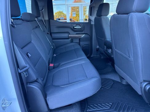 Certified 2022 Chevrolet Silverado 1500 RST image 5