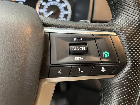 Used 2024 Mitsubishi Outlander SE AWD/4WD image 54