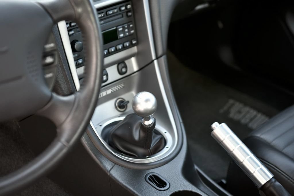 Used 2003 Ford Mustang Mach 1 RWD image 36