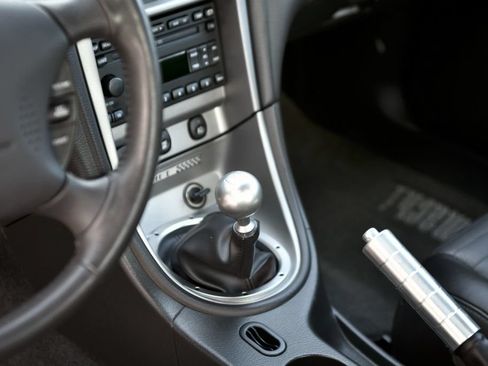 Used 2003 Ford Mustang Mach 1 RWD image 36